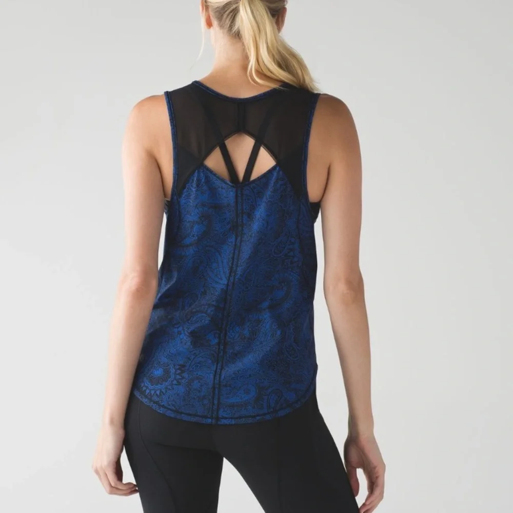 lululemon Sculpt Tank Antique Paisley Blue‎ Black